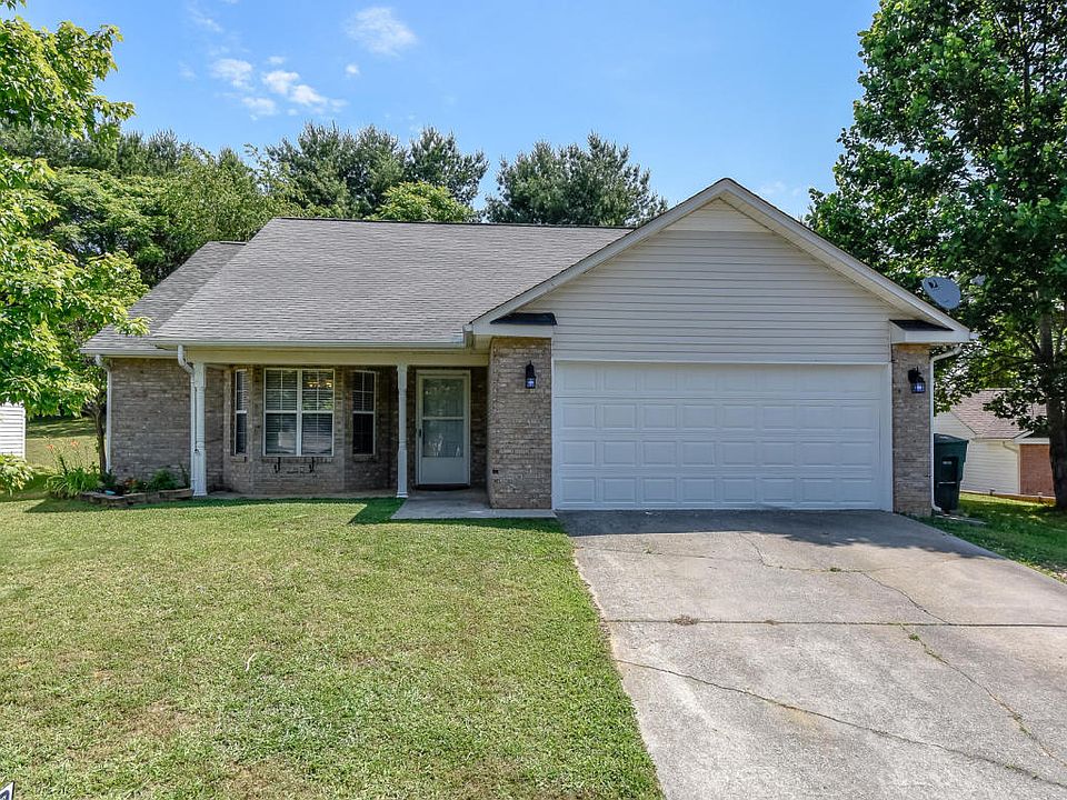 1st image of 2938 Pembroke Pl