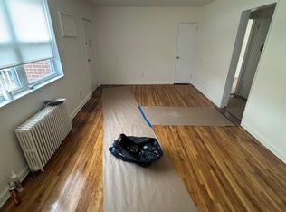 224-17 64th Ave, Oakland Gardens, NY 11364