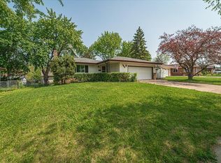 2203 Falcon Ave, Saint Paul, MN 55119