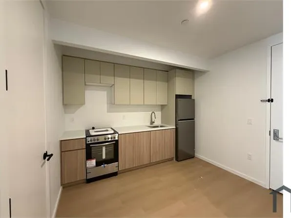 3547 Webster Ave, Bronx, NY 10467