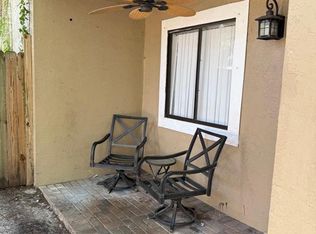 1216 Periwinkle Pl, Wellington, FL 33414