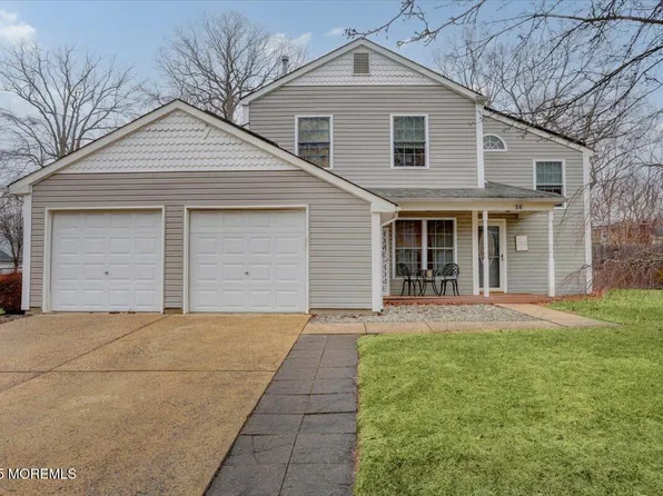 9 Weymouth Drive, Howell, NJ 07731