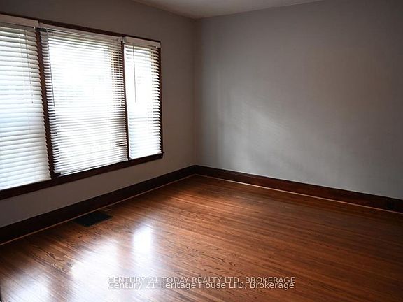 5th image of 14 Emerick Ave