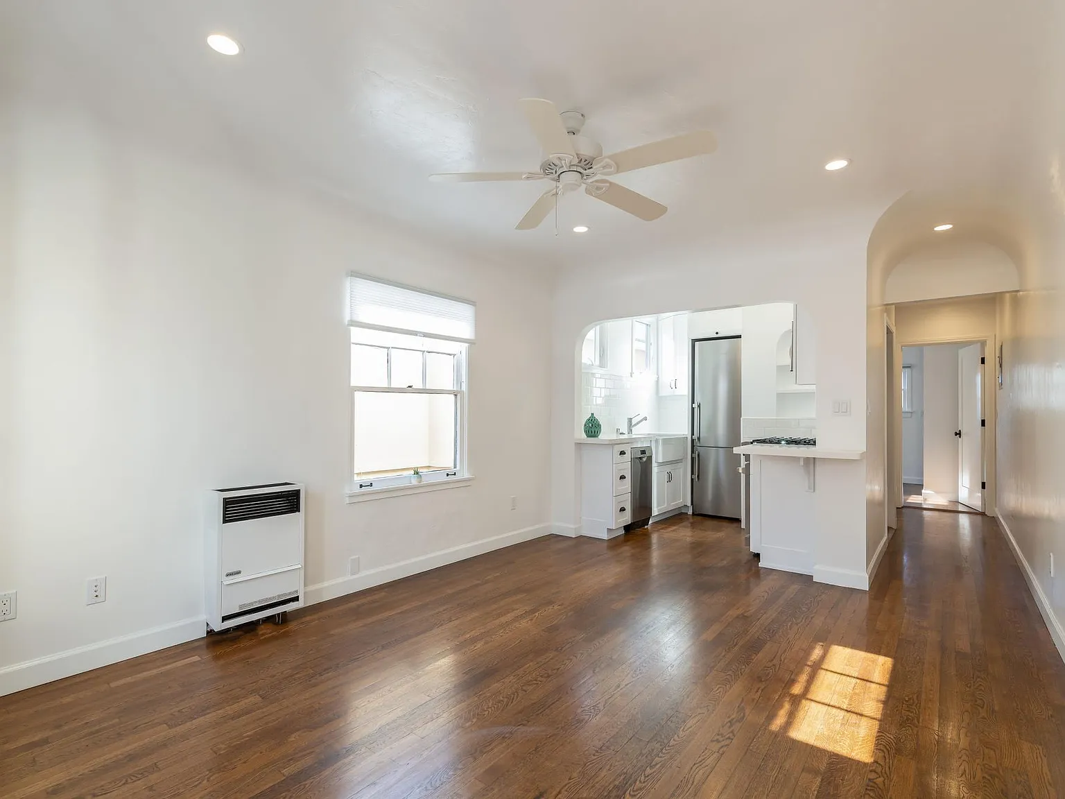 1 bed, 500 sqft, $3,375 — Photo 2
