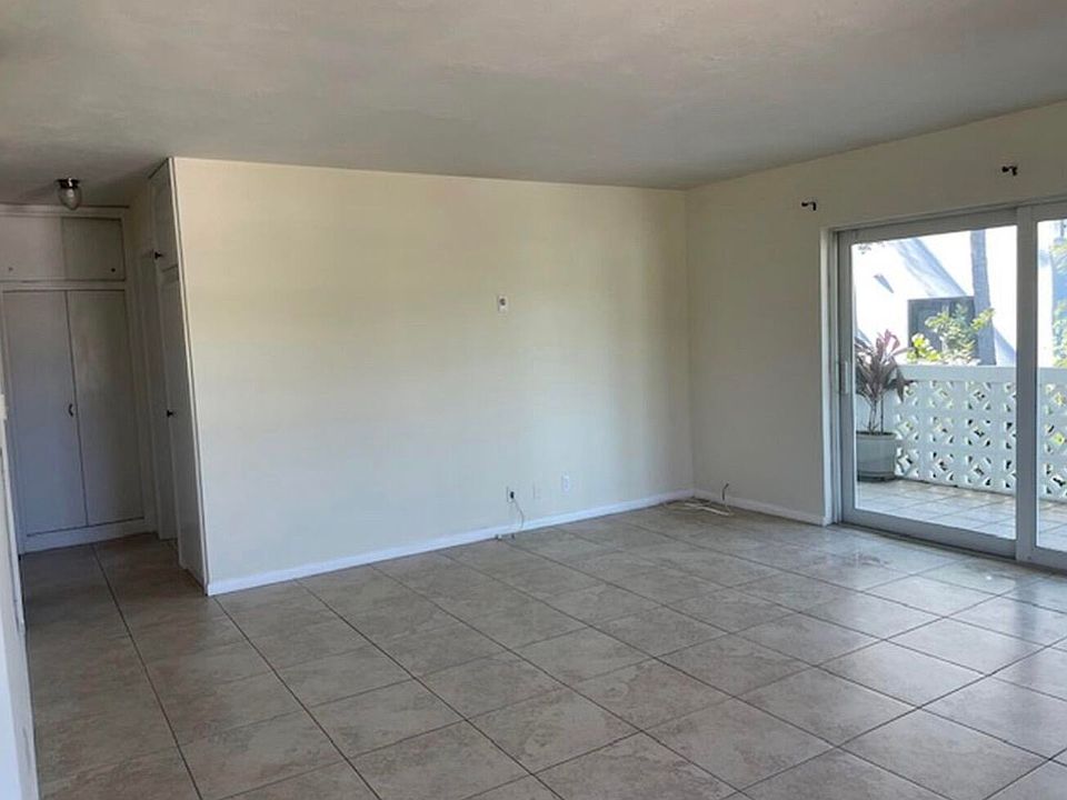 1st image of 220 Inlet Way APT 3