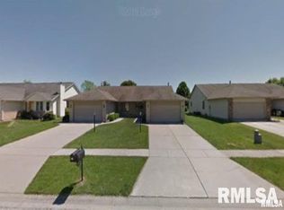 212 Eagle Ridge Dr, Chatham, IL 62629