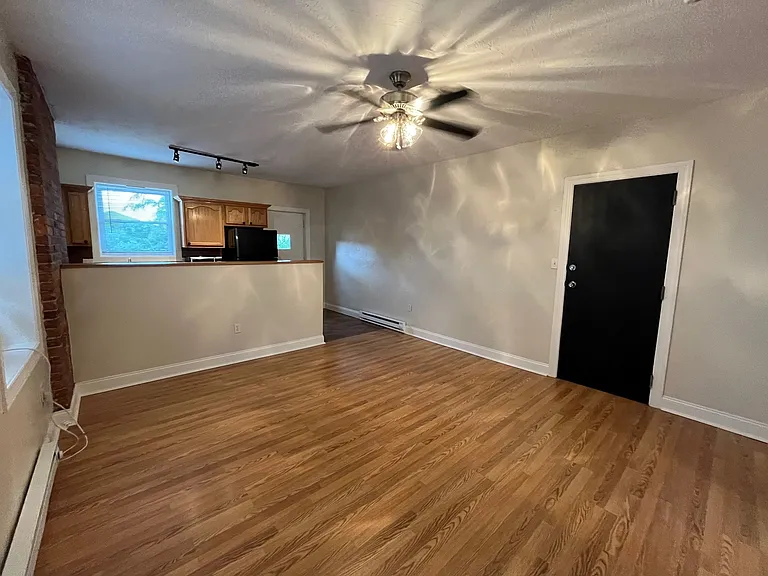 219 S Fairmount St #3 — Photo 9