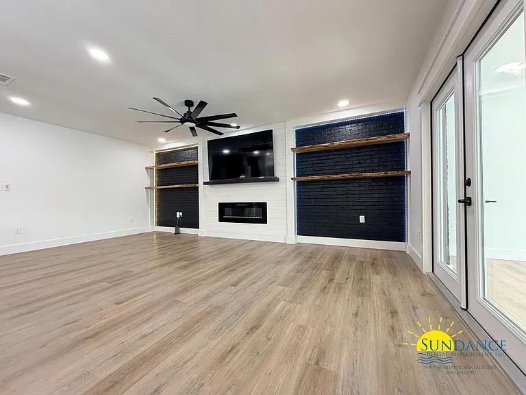 618 Country Club Ave — Photo 4