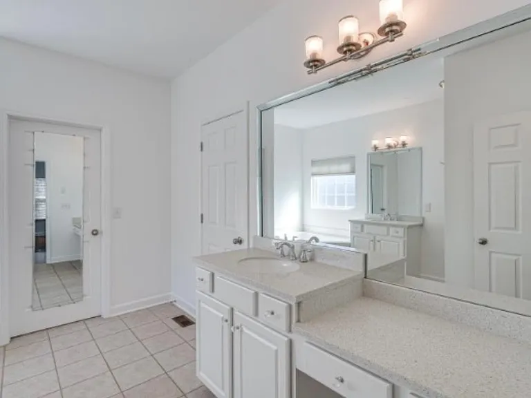 1232 Lighthouse Pl — Photo 8