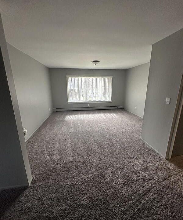 360 Walnut St Wyandotte MI Zillow