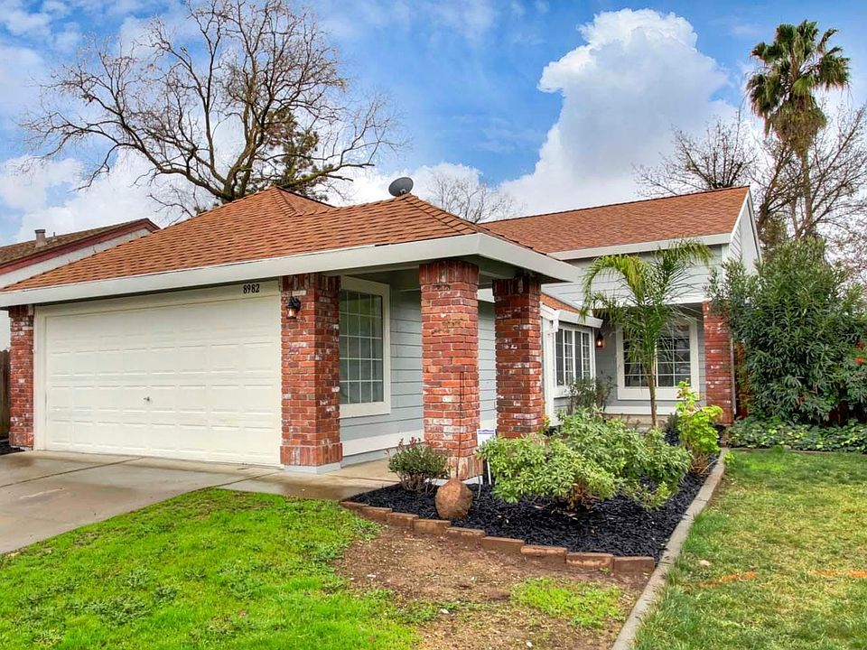 1st image of 8982 Emsdale Way