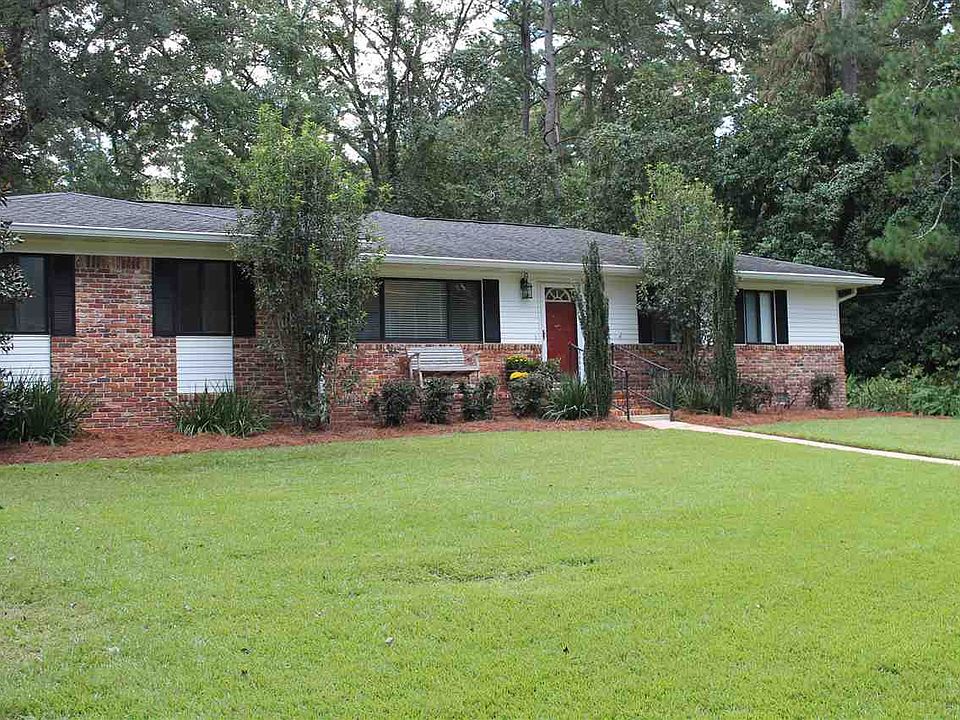 1st image of 2417 Gothic Dr