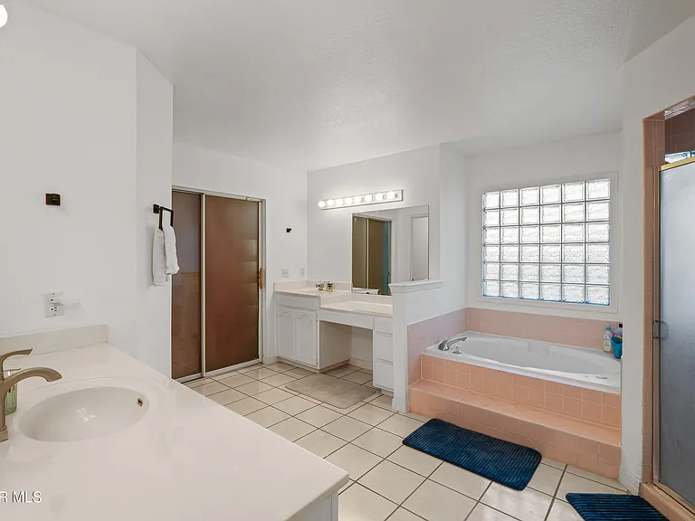 6205 La Posta Dr — Photo 37