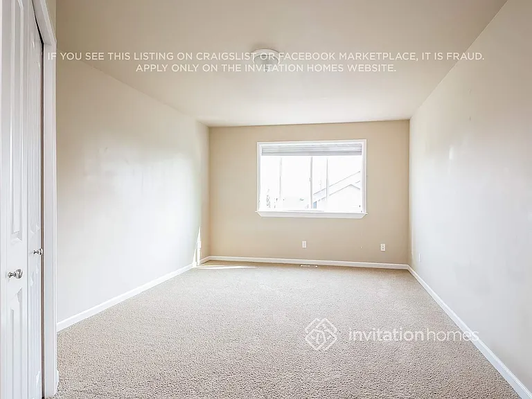 5904 NE 4th Pl — Photo 12