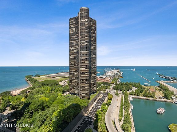 3rd image of 474 N Lake Shore Dr APT 2811