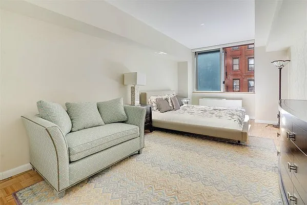 Sold by Level Group | media 3