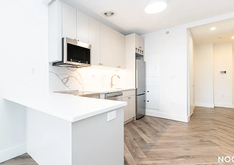 706 Ocean Pkwy #4D — Photo 3