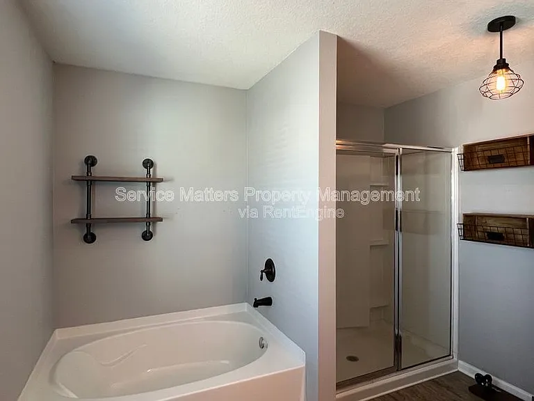 5881 Old Plantation Ct — Photo 32