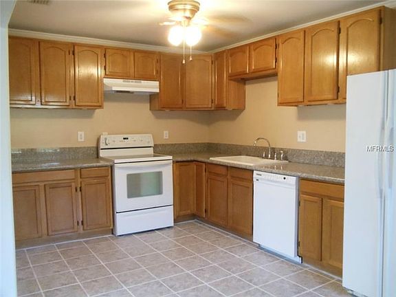 4th image of 710 S Crest Ave