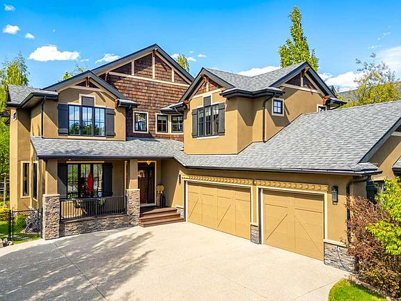 3rd image of 10 S Spring Valley Pl SW