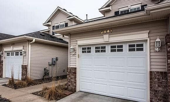 1st image of 2441 Cotton Ln