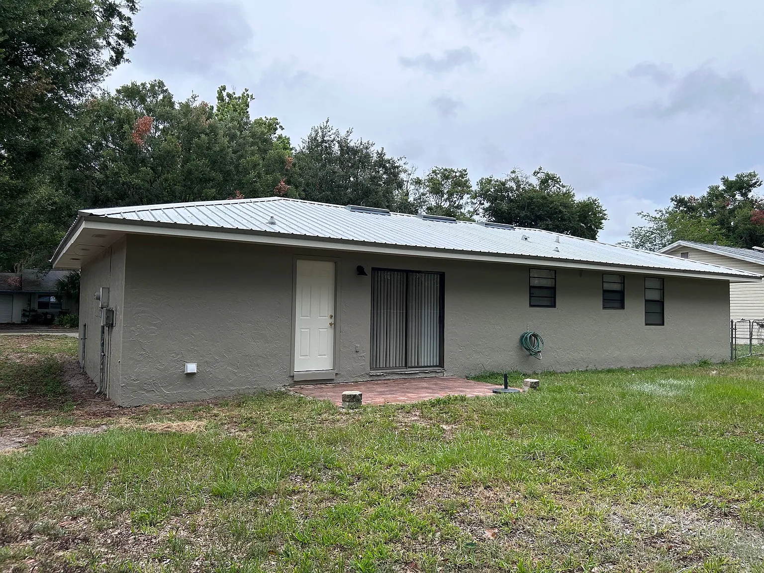 3 bed, 1144 sqft, $1,750 — Photo 2
