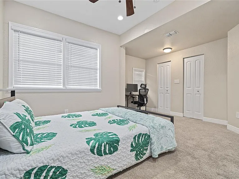 3808 N Tampa St — Photo 21