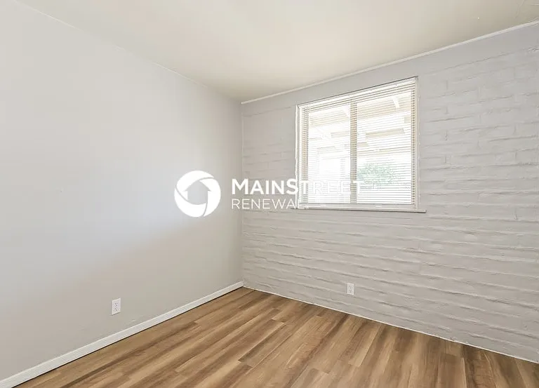 3764 E 27th Pl — Photo 10