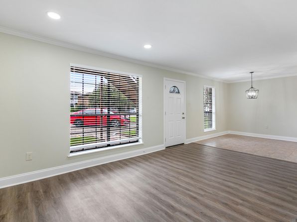 536 S Flannery Rd APT A