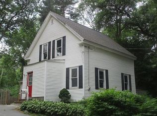 11 Edgewood Ter, Methuen, MA 01844