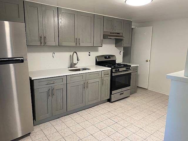 1st image of 23 Vredenburgh Ave