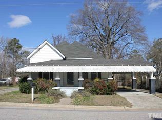 411 E Stronach Ave, Zebulon, NC 27597