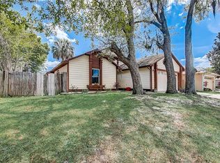 203 S Bristol Cir, Sanford, FL 32773