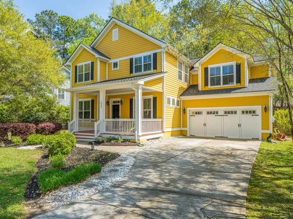 1903 Hall Point Rd, Mount Pleasant, SC 29466