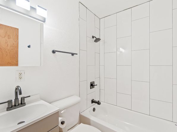 233-239 Parkview Blvd