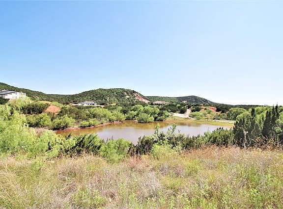5th image of 165 Lake Trl