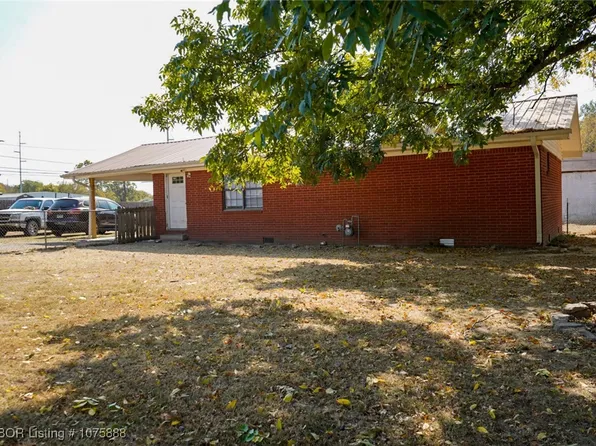 45 Brad St, Booneville, AR 72927
