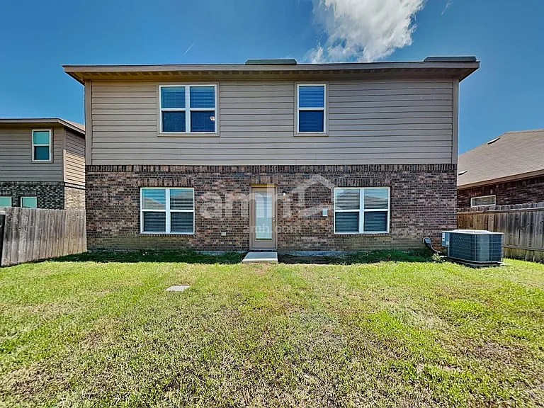 4705 Merchant Trl — Photo 26