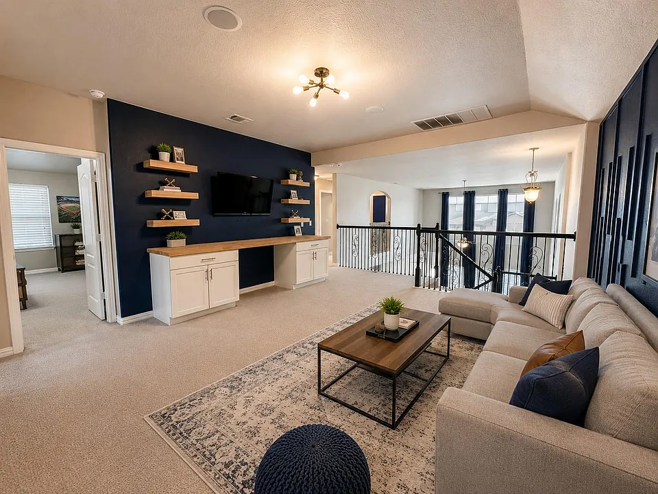 604 Vista Gardens Dr