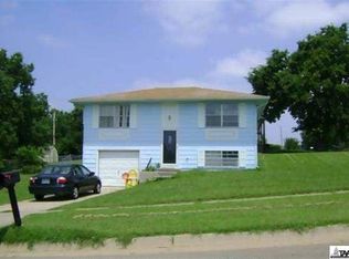 2239 SE Madison St, Topeka, KS 66605