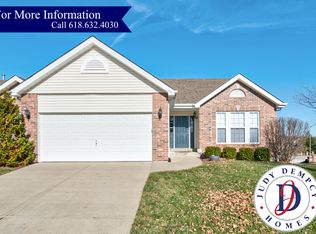 663 Ember Crest Dr, Fairview Heights, IL 62208