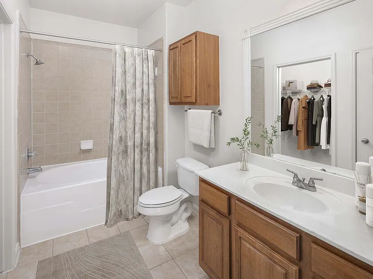 Camden Downs At Cinco Ranch — Photo 9