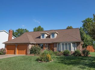 8314 Beechwood Ct, Evansville, IN 47715