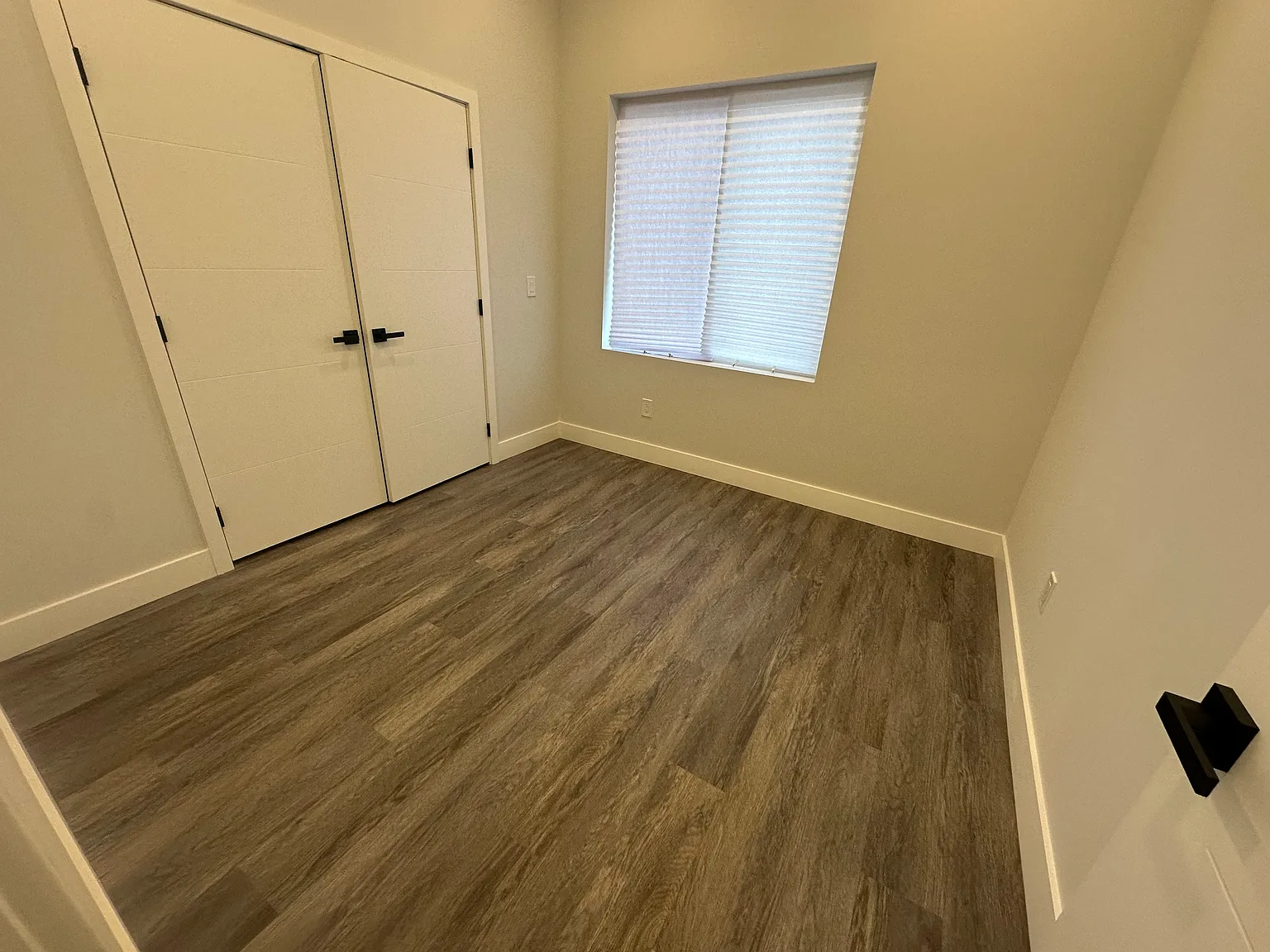 2 bed, 1100 sqft, $1,400 — Photo 3