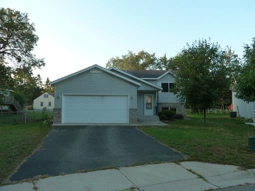 1st image of 2910 16th Street Ct S