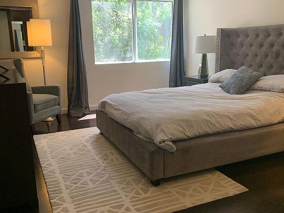 5th image of 330 S Barrington Ave APT 108