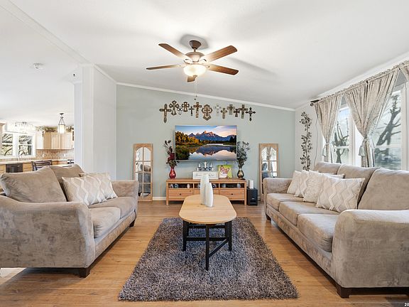 5th image of 5102 Savannah Way