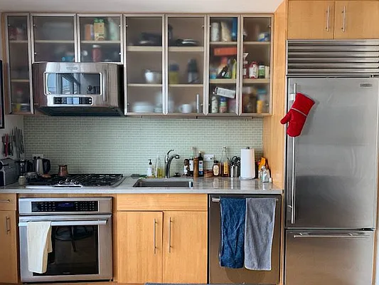 Rented by New York City Property and Residence Management, LLC | media 12