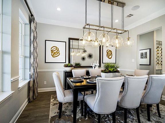 Inviting formal dining room