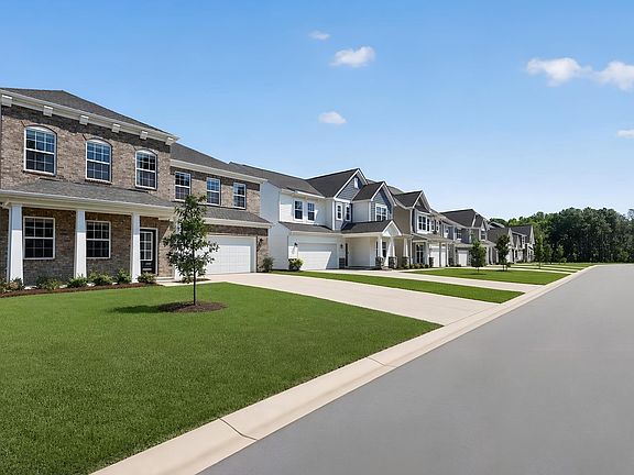 4th image of 246 Foxglade Dr